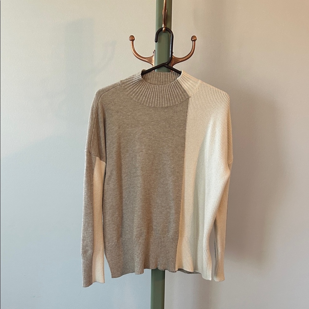 Cyrus Gray and Cream Women's Sweater